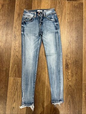 KanCan Light Blue Wash Distressed Skinny Jeans